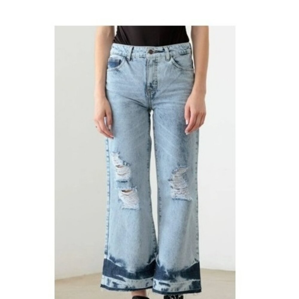 Denim Jeans, Frayed two tone, with Pockets, new with tags, 28/7